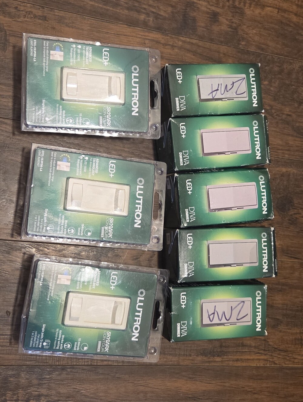 Lutron Dimmer / Switch Bundle 8